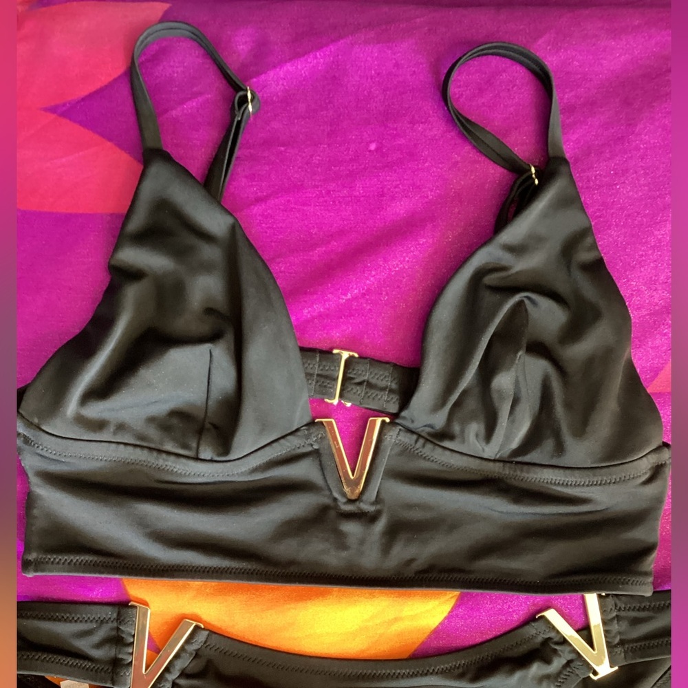 NWOT Victoria's Secret Black Bikini with Gold Accents L - Picture 3 of 11